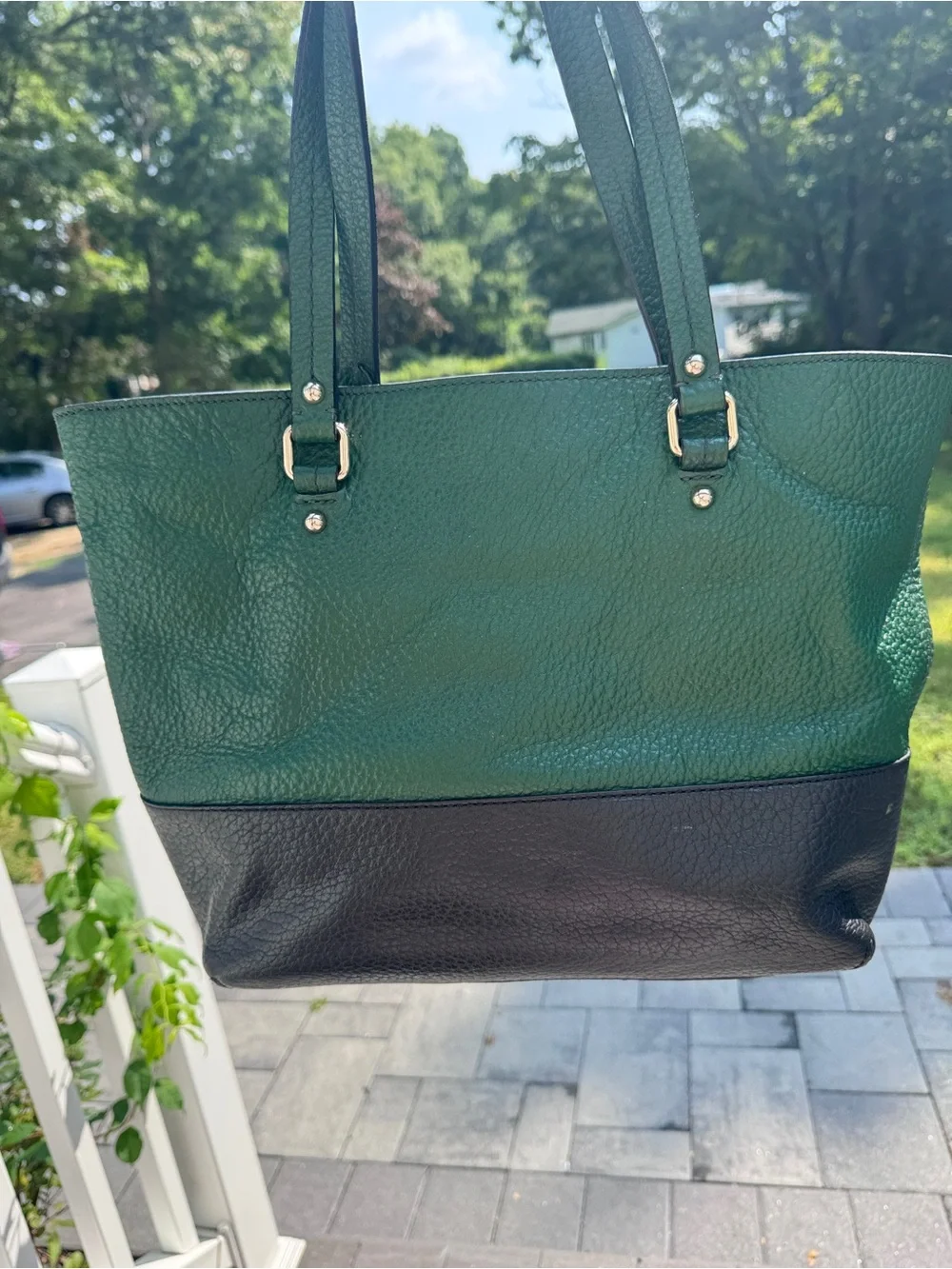 kate spade Two-Tone Green and Black Leather Shoulder Bag